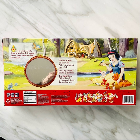 PEZ•NIB•Sealed•Snow White and the 7 Dwarfs•Collector’s Series•Storybook Incl.📖 - Picture 3 of 12